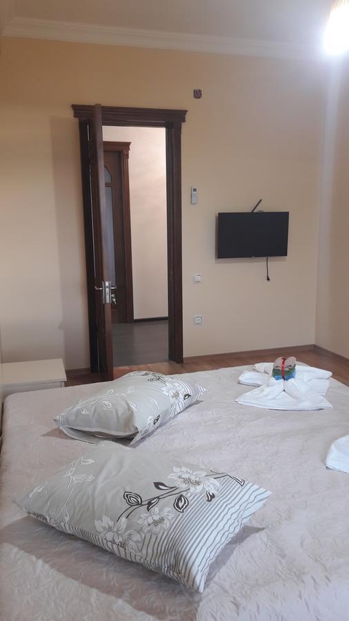 Guest House Amo Batumi Exterior foto