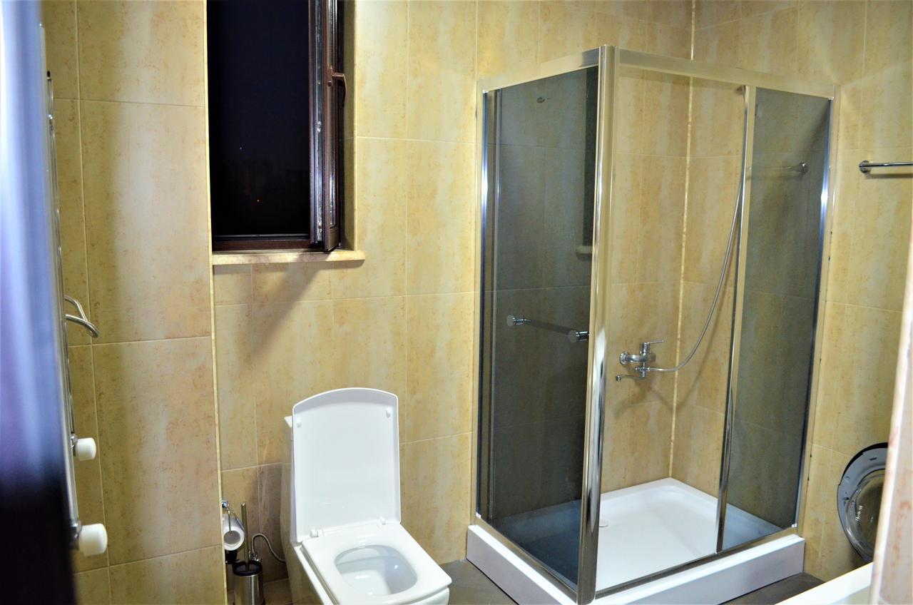 Guest House Amo Batumi Exterior foto